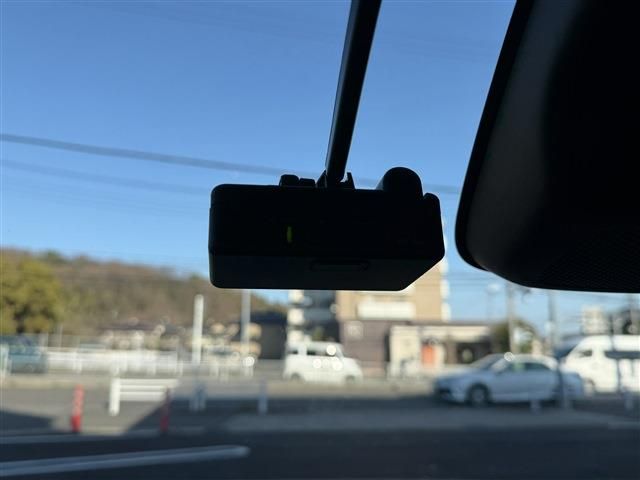 HONDA VEZEL E:HEV 2025 Image 31