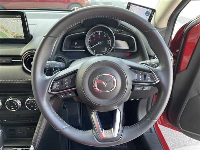 MAZDA DEMIO 2016 Image 31