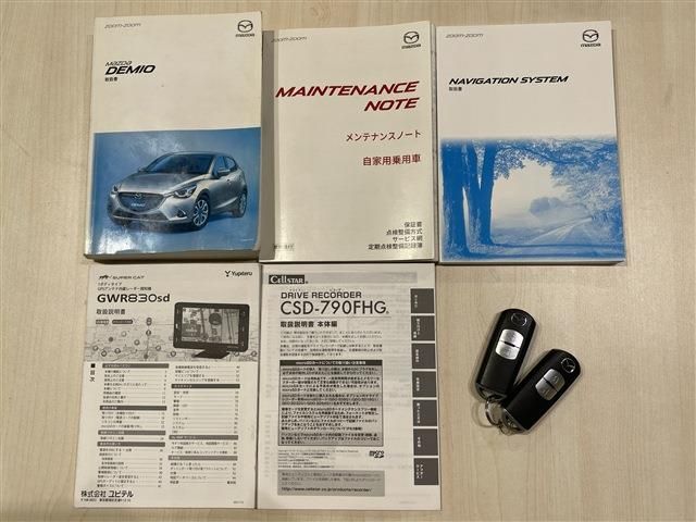 MAZDA DEMIO 2016 Image 31