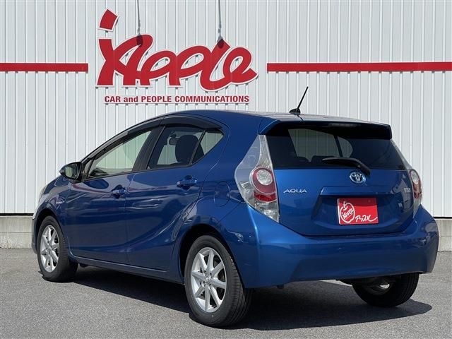 TOYOTA AQUA 2012 Image 31