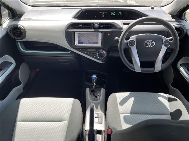 TOYOTA AQUA 2012 Image 31