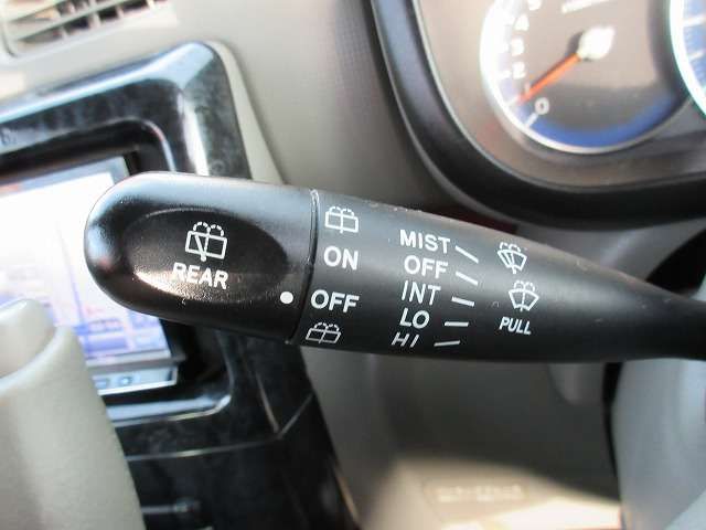 DAIHATSU MOVE CONTE 2013 Image 31