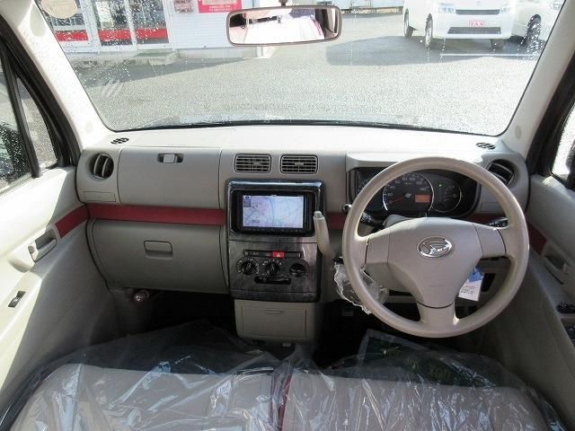 DAIHATSU MOVE CONTE 2013 Image 31