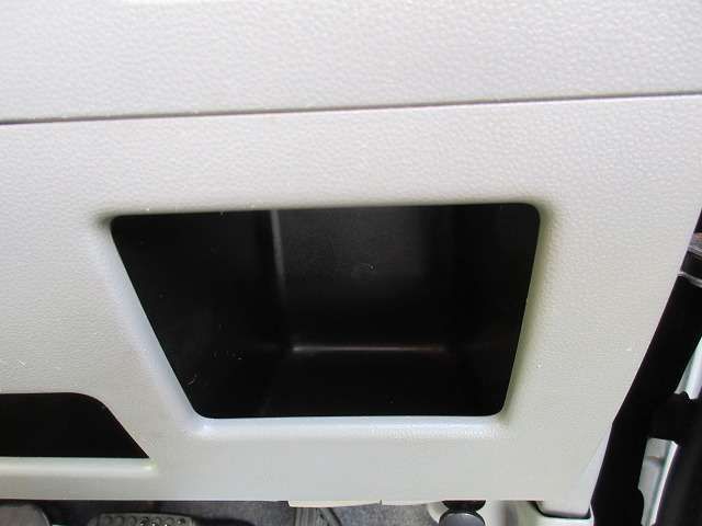 DAIHATSU MOVE CONTE 2013 Image 31