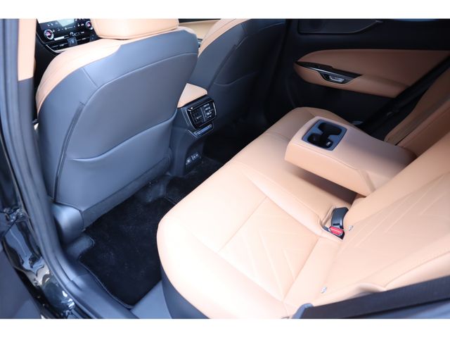 TOYOTA LEXUS NX450H+ AWD 2023 Image 31