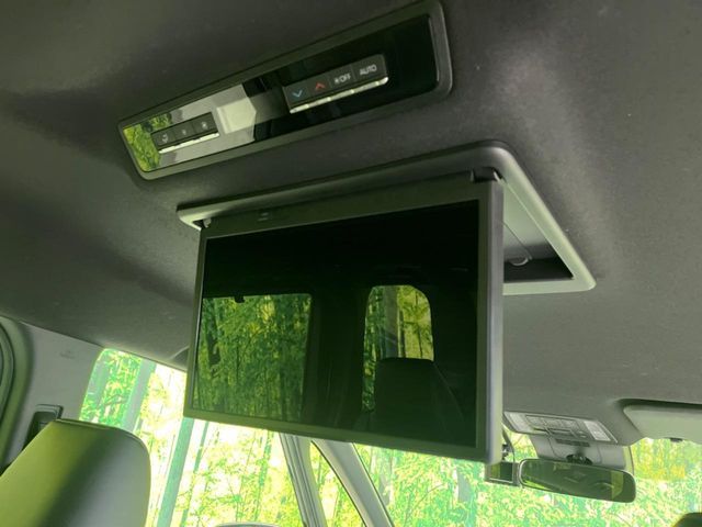 TOYOTA VOXY 2023 Image 31