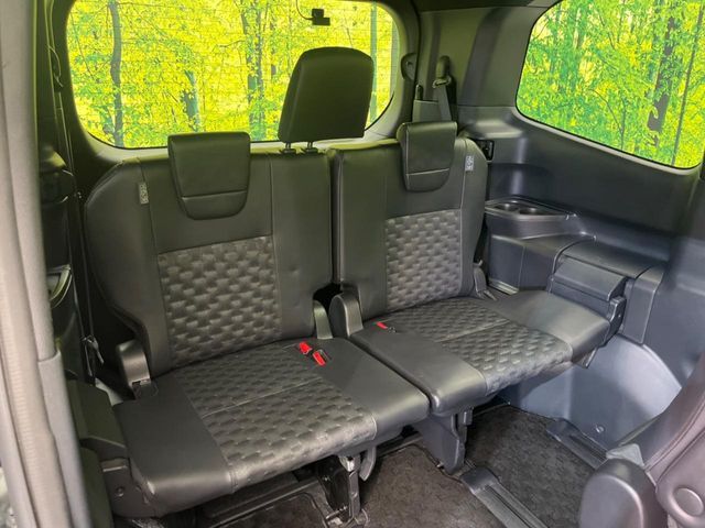 TOYOTA VOXY 2023 Image 31