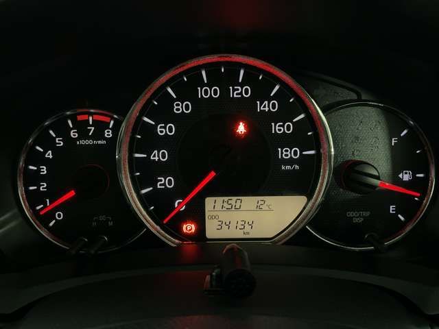 TOYOTA COROLLA AXIO 2016 Image 31