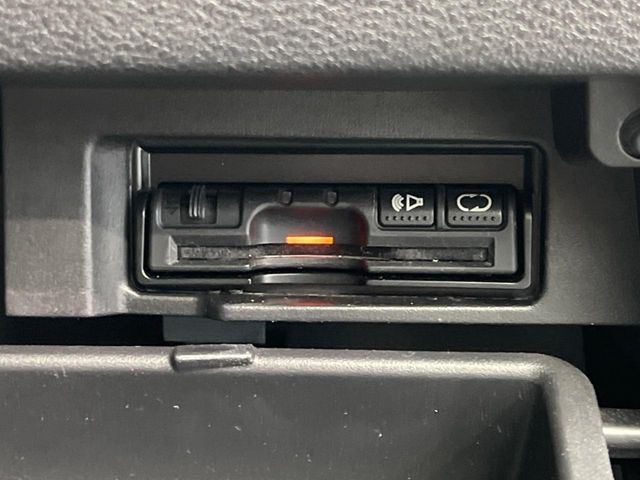 NISSAN SERENA  S-HYBRID 2017 Image 31