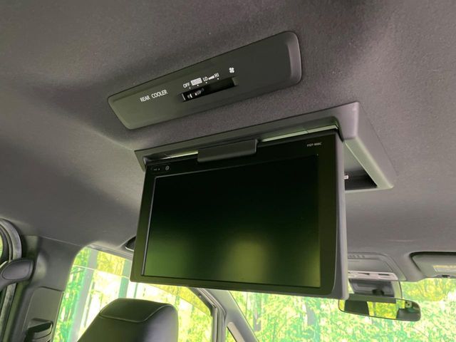 TOYOTA NOAH 2016 Image 31