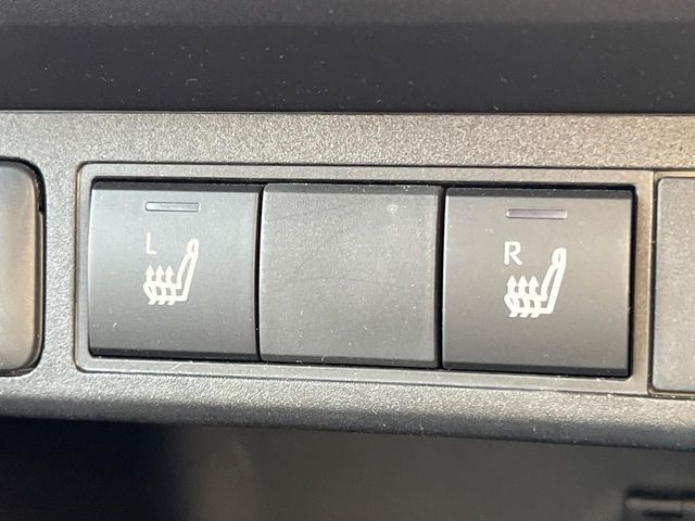 TOYOTA YARIS CROSS 2025 Image 31