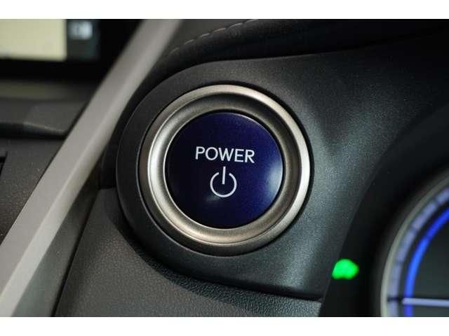 TOYOTA LEXUS NX300H 2019 Image 31