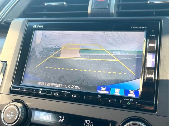 HONDA CIVIC HATCHBACK 2019 Image 31