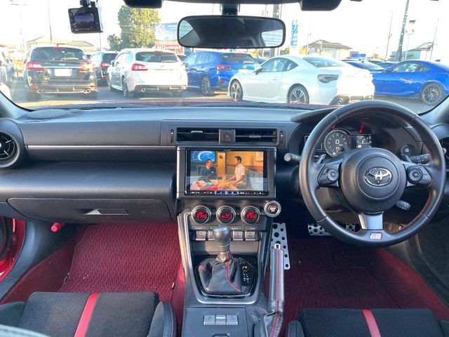 TOYOTA GR86 2022 Image 31