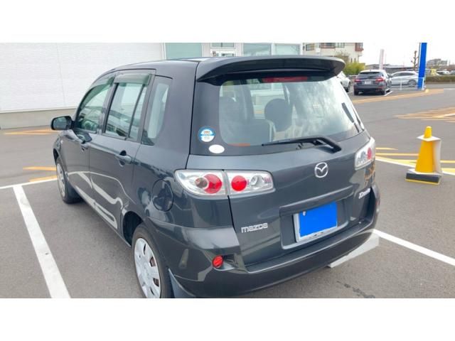 MAZDA DEMIO 2006 Image 31