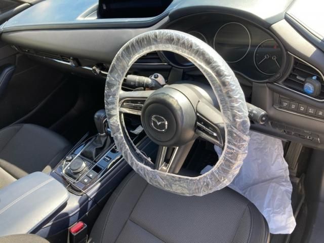 MAZDA CX-30 2023 Image 31