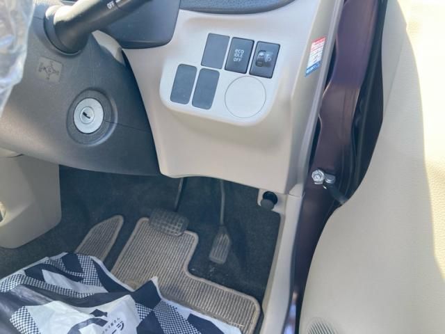 DAIHATSU MIRA E:S 2011 Image 31