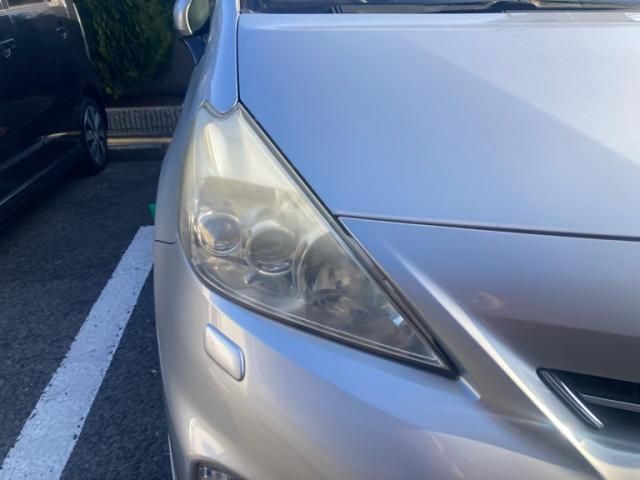 TOYOTA PRIUS ALPHA 2013 Image 31