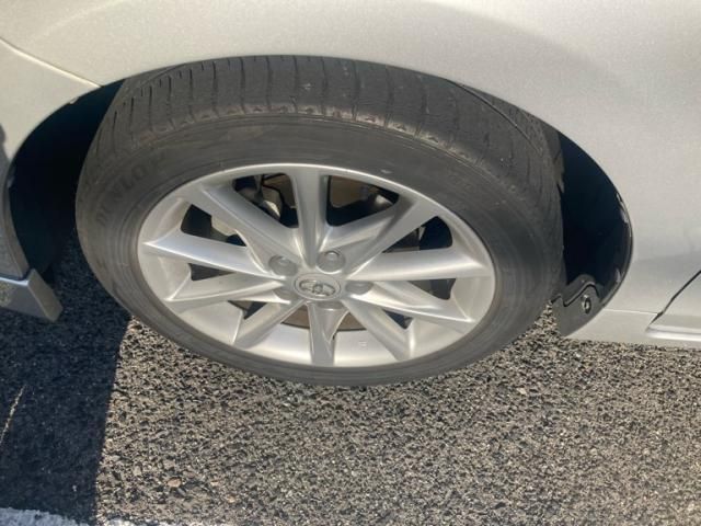 TOYOTA PRIUS ALPHA 2013 Image 31