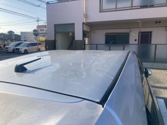 TOYOTA PRIUS ALPHA 2013 Image 31