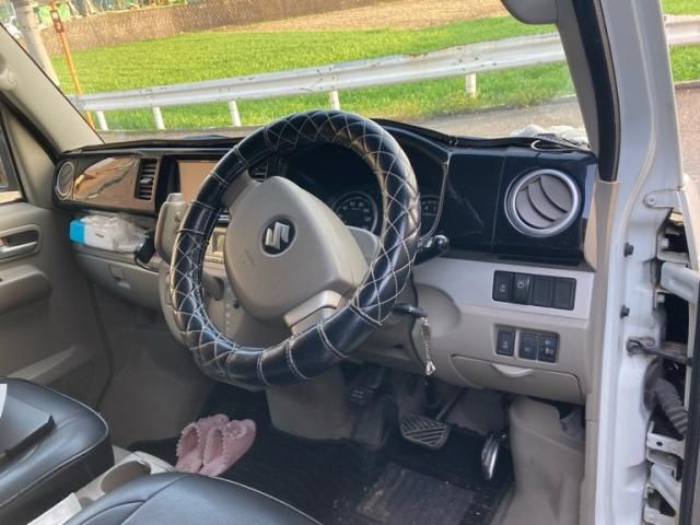 SUZUKI EVERY WAGON 2013 Image 31