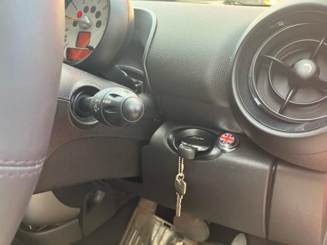 BMW MINI COOPER CROS 2014 Image 31