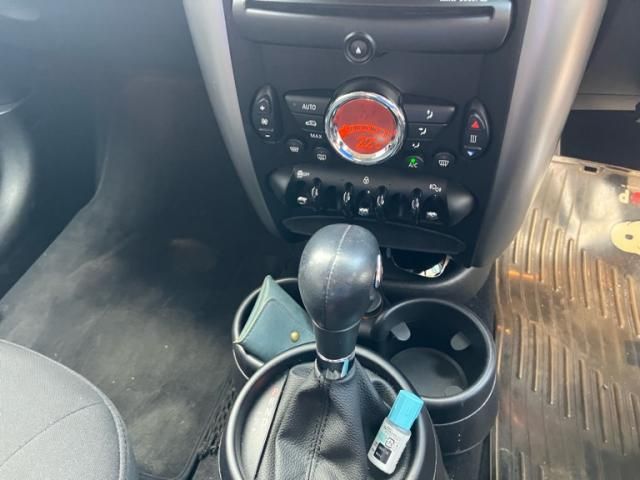 BMW MINI COOPER CROS 2014 Image 31