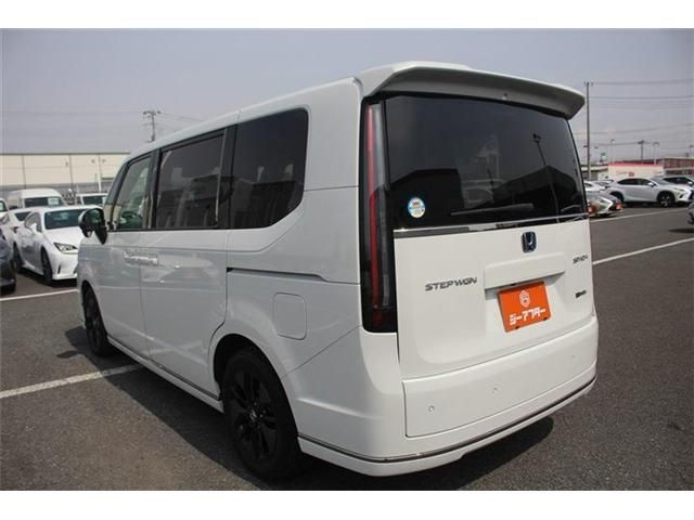 HONDA STEPWAGON E:HEV SPAD 2024 Image 31