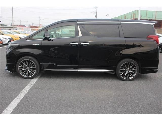 TOYOTA ALPHARD HYBRID 4WD 2018 Image 31