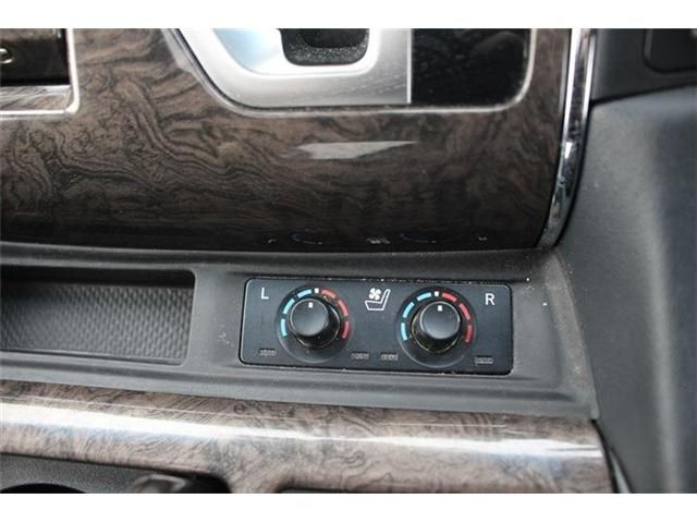 TOYOTA ALPHARD HYBRID 4WD 2018 Image 31