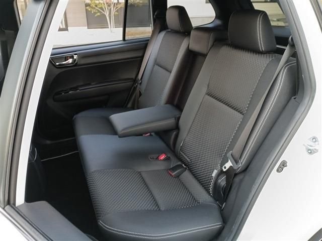 TOYOTA COROLLA FIELDER 2017 Image 31