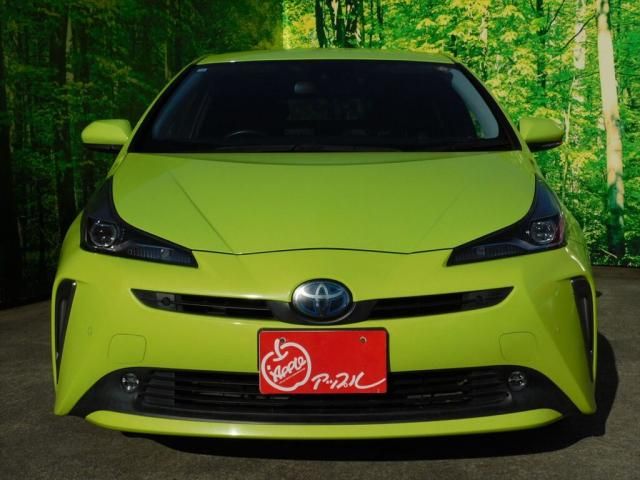 TOYOTA PRIUS 2018 Image 31