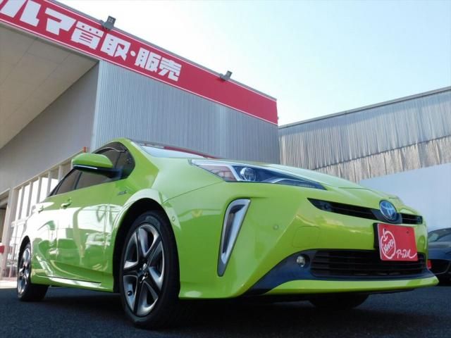 TOYOTA PRIUS 2018 Image 31