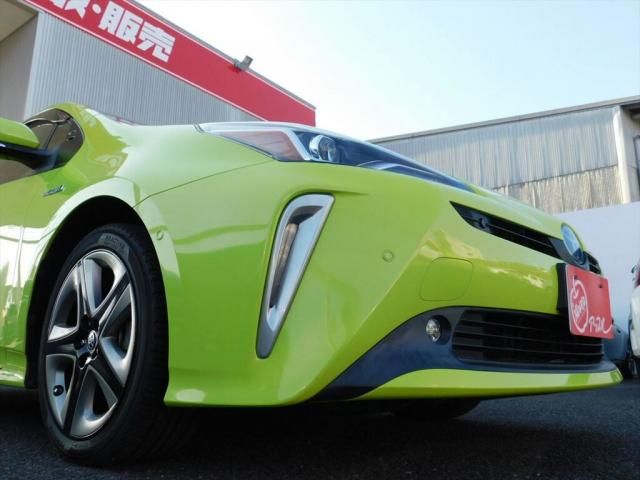 TOYOTA PRIUS 2018 Image 31