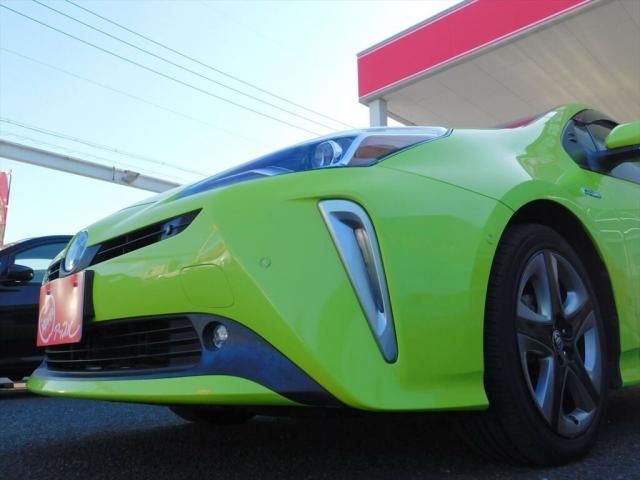 TOYOTA PRIUS 2018 Image 31