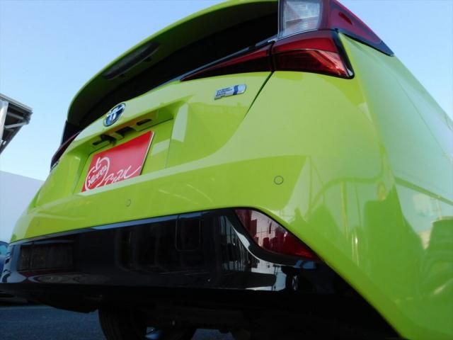 TOYOTA PRIUS 2018 Image 31