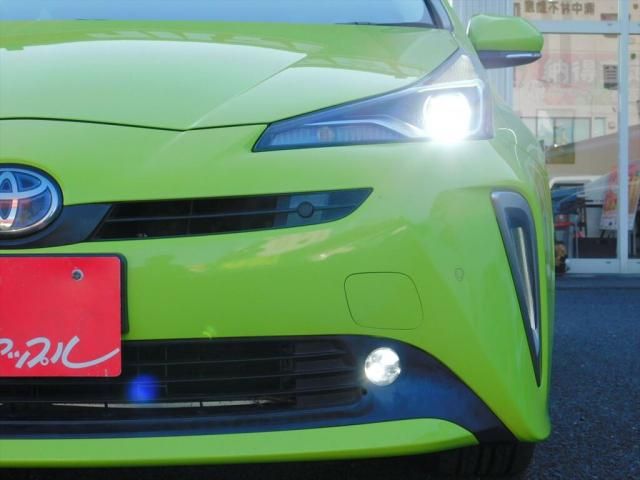 TOYOTA PRIUS 2018 Image 31