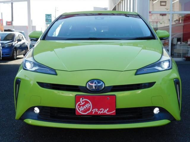 TOYOTA PRIUS 2018 Image 31