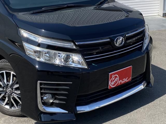 TOYOTA VOXY 2016 Image 31