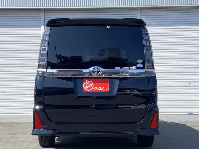 TOYOTA VOXY 2016 Image 31