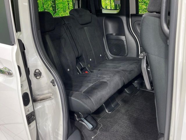 HONDA N BOX CUSTOM 4WD 2021 Image 31