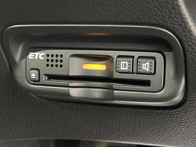 HONDA VEZEL HYBRID 2017 Image 31