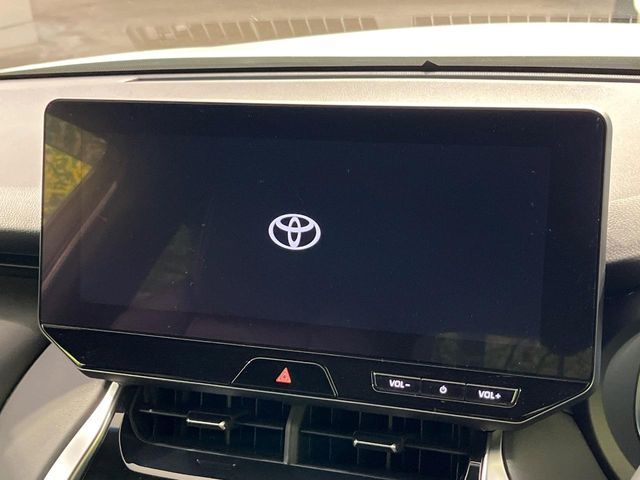 TOYOTA HARRIER 4WD 2023 Image 31