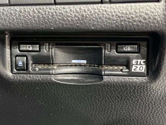 TOYOTA HARRIER 4WD 2023 Image 31