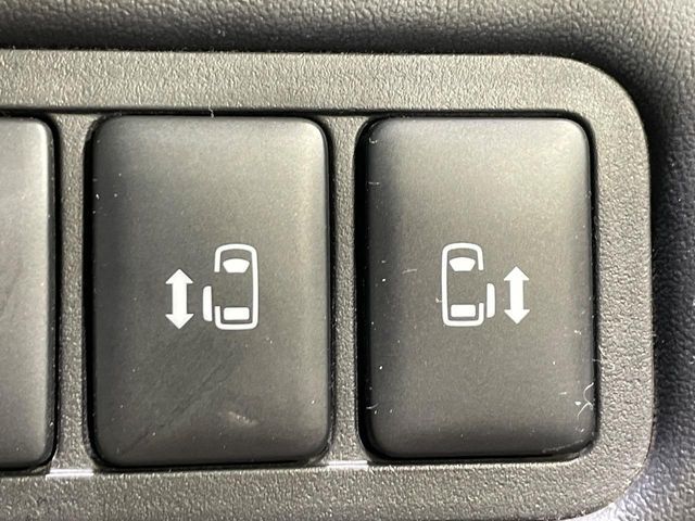 MITSUBISHI DELICA D:5 4WD 2019 Image 31