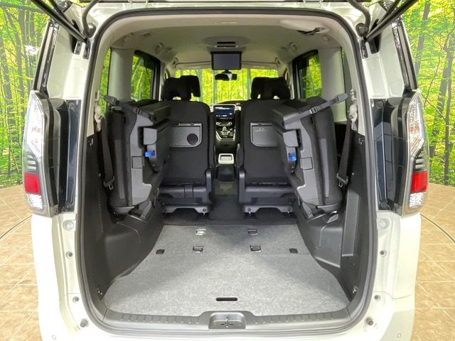 NISSAN SERENA  WG 2021 Image 31