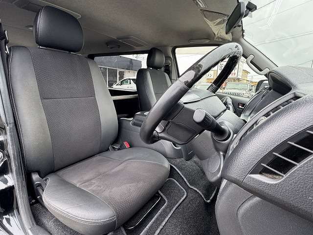 TOYOTA HIACE VAN 2WD 2017 Image 31