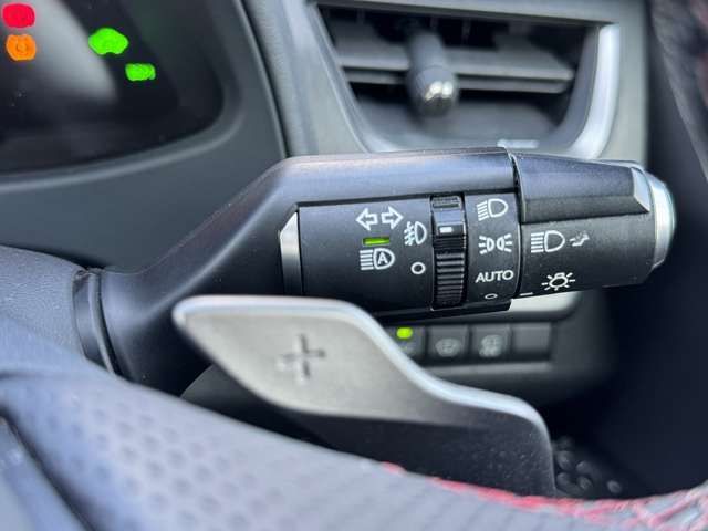 TOYOTA LEXUS UX250H 2019 Image 31