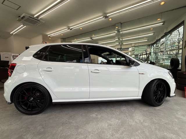 VOLKSWAGEN POLO GTI 2016 Image 31