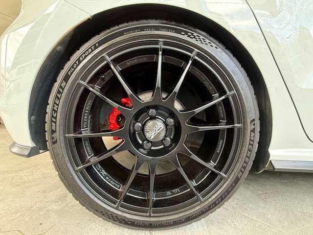 VOLKSWAGEN POLO GTI 2016 Image 31